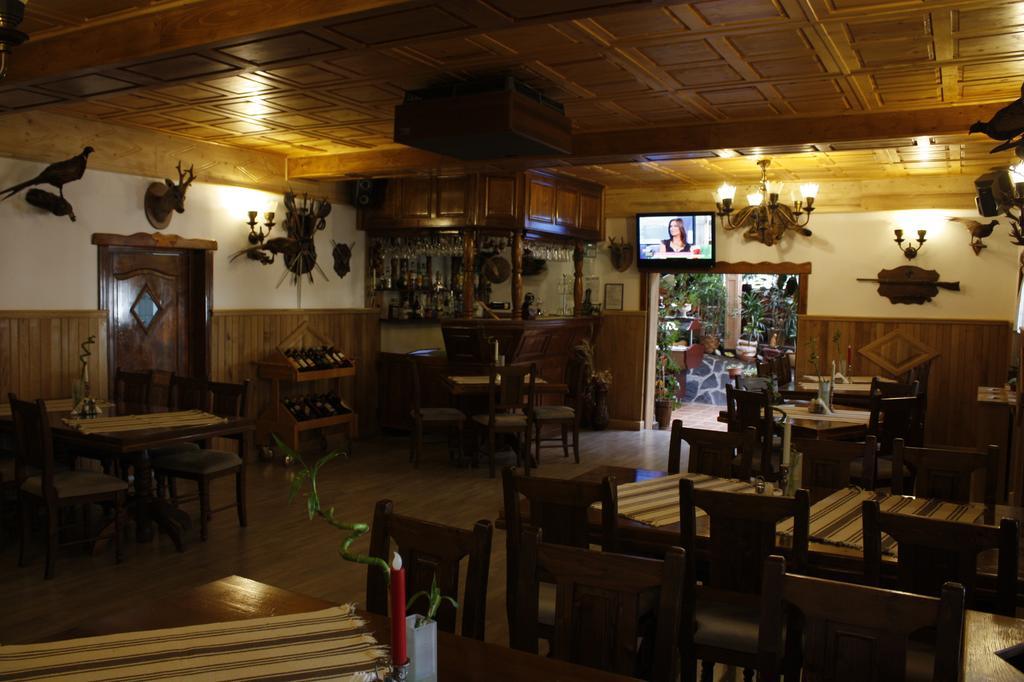 Pension Restaurant Speranta Predeal Ngoại thất bức ảnh